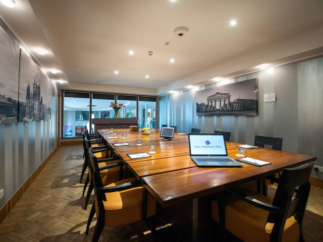 conference001