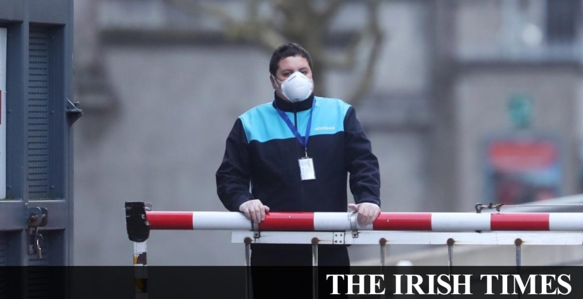 Coronavirus: Health service tackles testing surge, Donohoe to meet bank CEOs