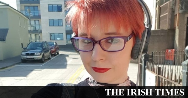 ‘Hi, I’m Rachel. I’m 25 and I’ve just lost my mum to cancer’
