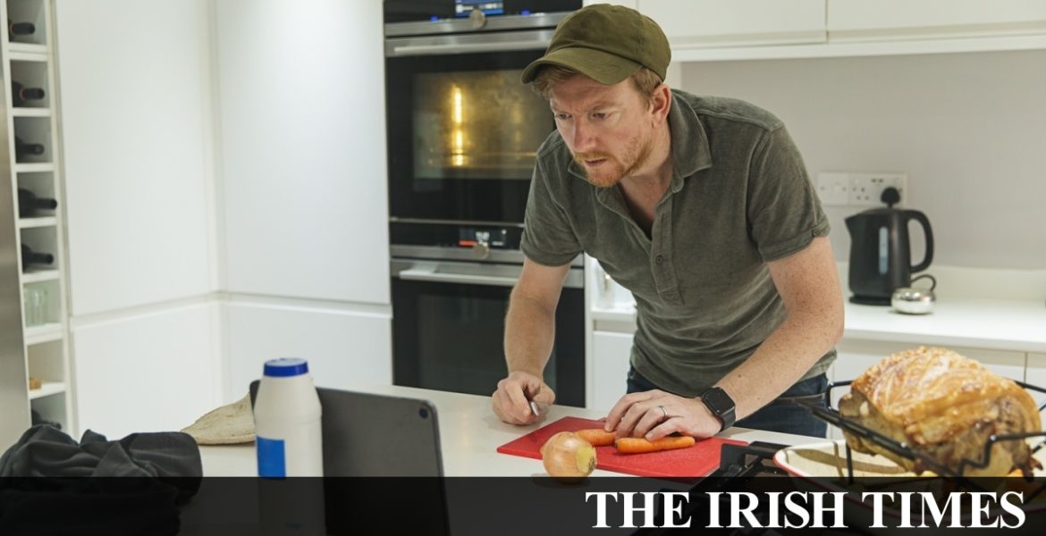 ‘Mute your mic when you chew’ – 10 rules of virtual dinner parties