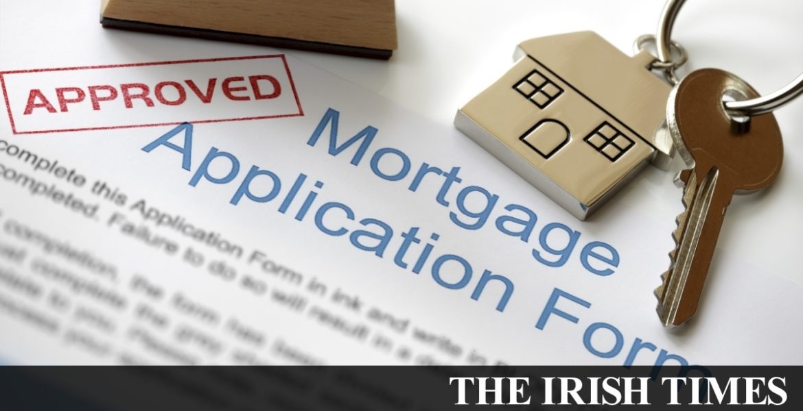 Couple in mortgage legal-fees dispute get €10,000 compensation