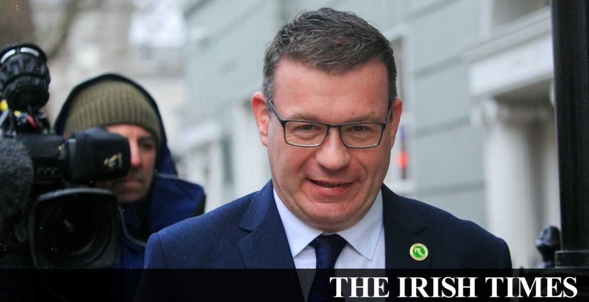 Labour TDs back going into opposition rather than into government
