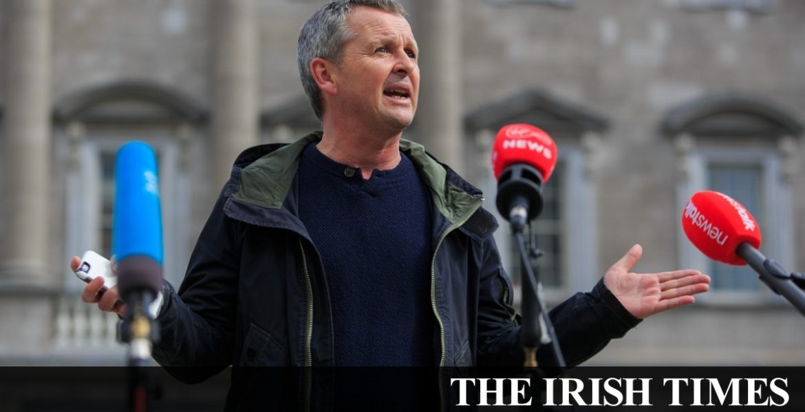 Miriam Lord: Vigilant Richard Boyd Barrett keeps the Hungary at bay