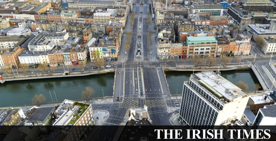 Coronavirus: Plans to move 600 consultants into public system hit obstacle
