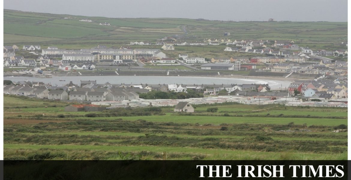 Threatening posters in Co Clare tell holiday home owners to ‘f**k off’