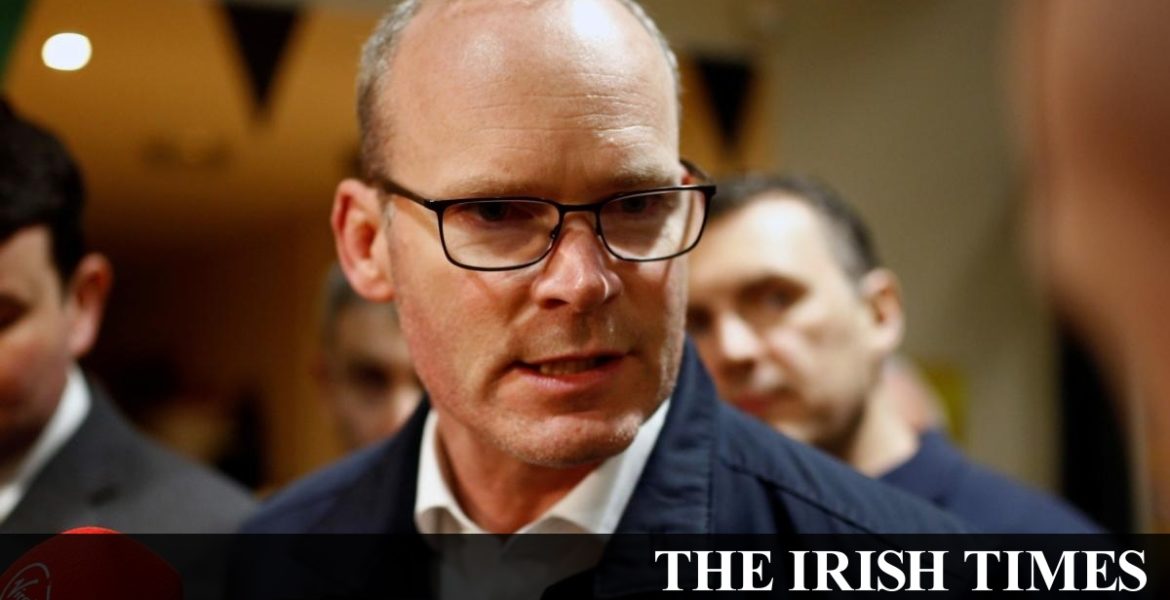 Coveney: ‘No credible alternatives’ to going back into government
