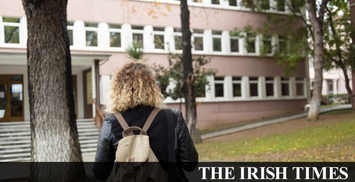 Coronavirus: Does my son still have to pay for accommodation if the college is closed?