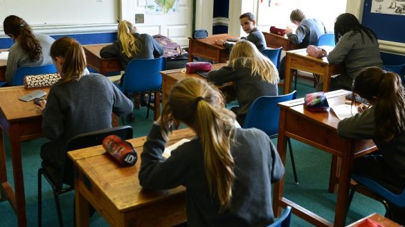 ‘No guarantee’ Leaving Cert will proceed this summer, teachers’ union tells members